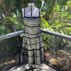 Papell Boutique Evening gorgeous thin strap party dress w/ black tulle over sage